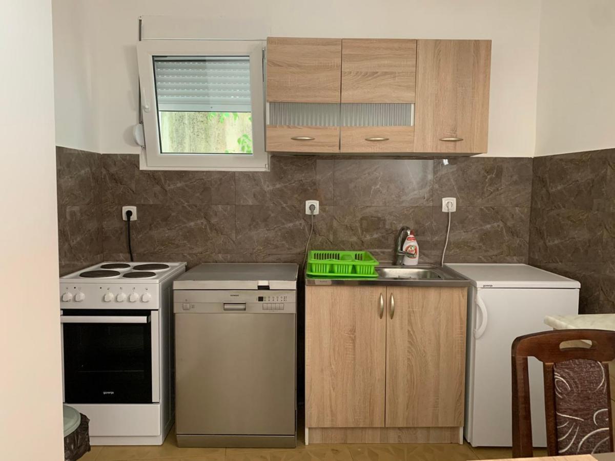 Apartment Danijela ブドヴァ エクステリア 写真